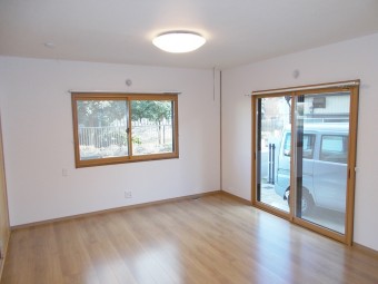 2階から1階へー住まい方を変える為1階を全面リフォーム